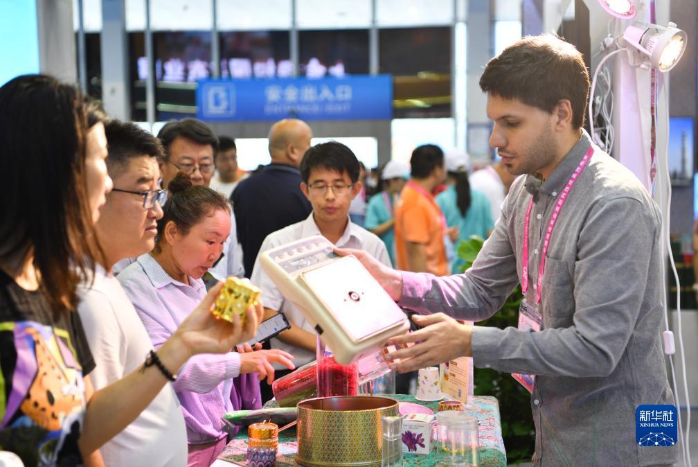 乐游棋牌图片